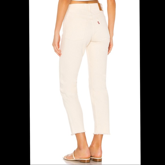 🔥🔥🔥NEW Levi’s Premium Wedgie Icon Fit in Ecru High Rise Jeans - Picture 4 of 6